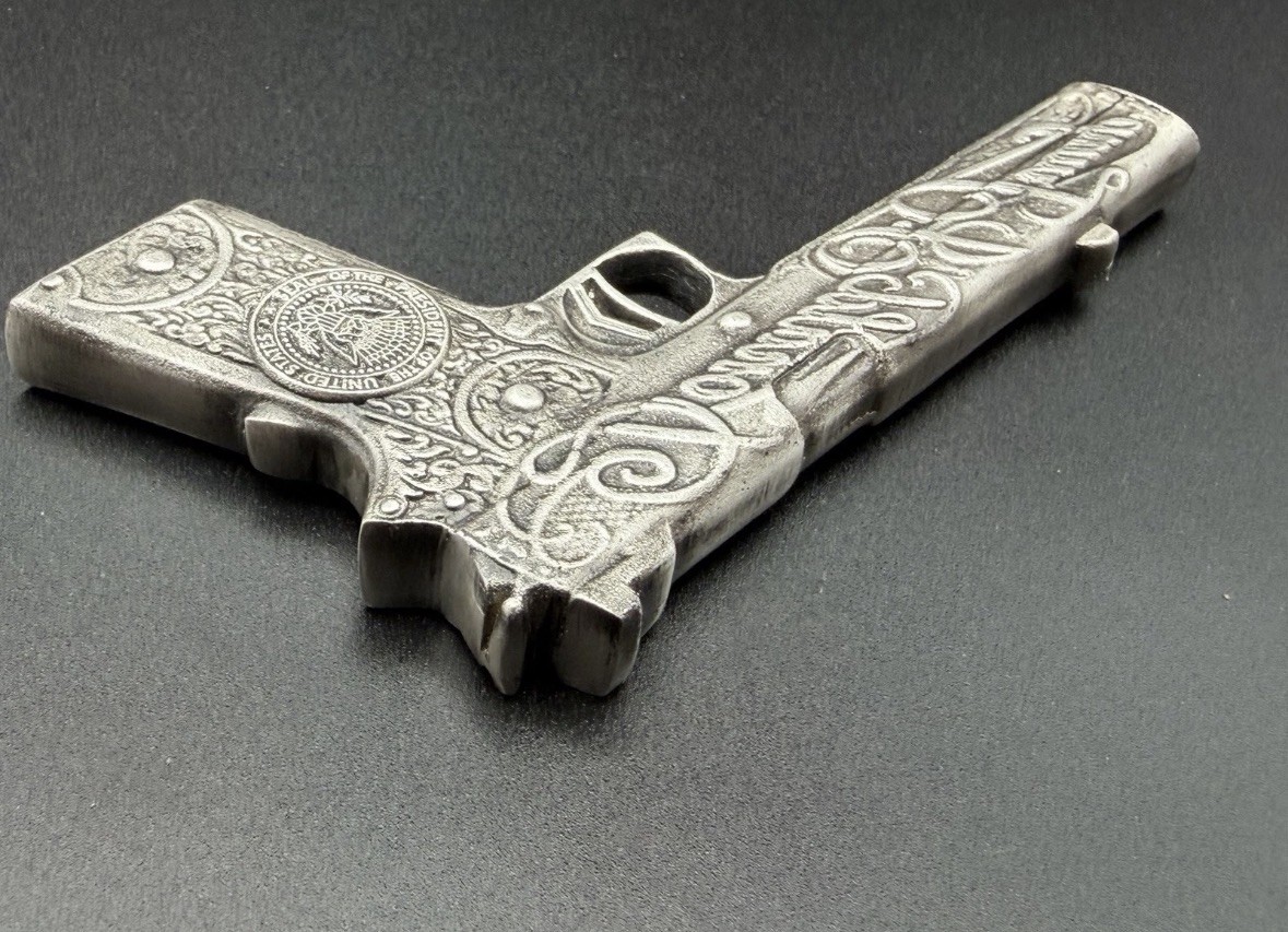 Donald Trump-The Don-45- 45 gun-fine Silver-Pistol-silver-Fine